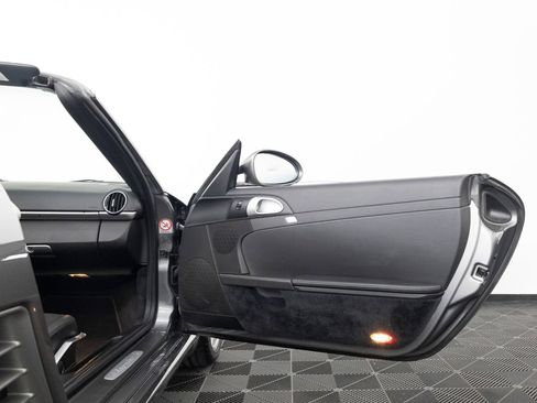Used 2010 Porsche Boxster S RWD image 28