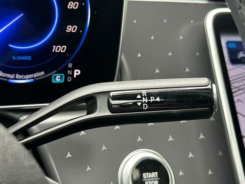 New 2026 Mercedes-Benz EQE 320 4MATIC SUV image 22