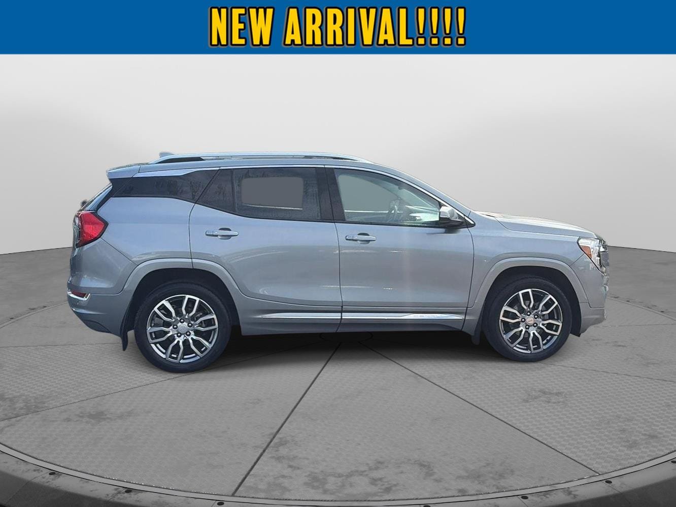 Used 2023 GMC Terrain Denali AWD/4WD image 5