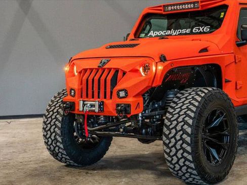 Used 2023 Jeep Gladiator Sport image 21