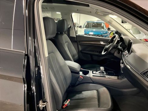 Used 2023 Audi Q5 2.0T Premium Plus w/ Premium Plus Package image 10