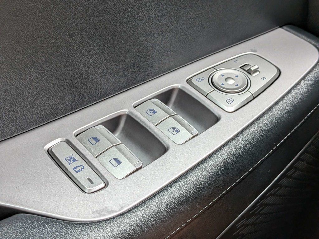 Used 2024 Hyundai Palisade SEL FWD image 31