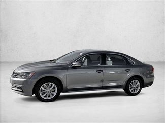 Used 2016 Volkswagen Passat 1.8T S FWD video 4