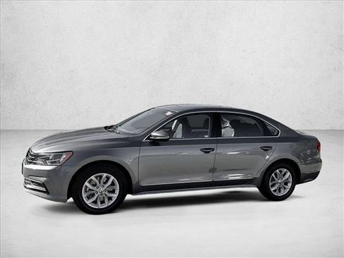 Used 2016 Volkswagen Passat 1.8T S FWD image 4