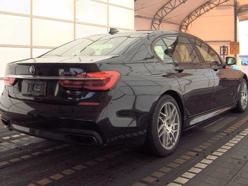 Used 2016 BMW 750i xDrive image 4