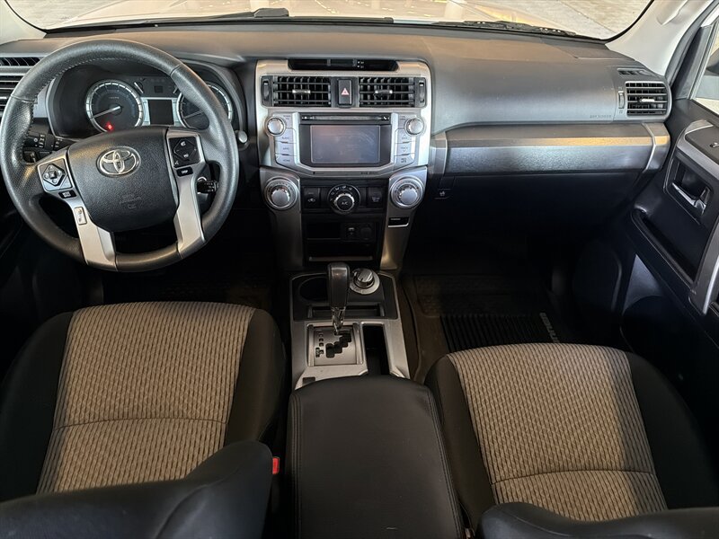 Used 2018 Toyota 4Runner SR5 AWD/4WD image 13