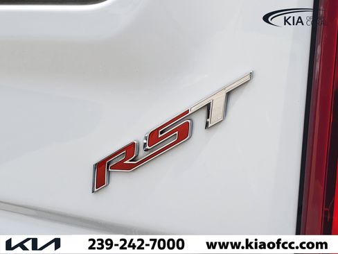 Used 2022 Chevrolet Silverado 1500 RST w/ RST All Star Premium Package image 5
