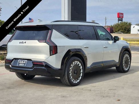 New 2026 Kia EV9 Land w/ Nightfall Edition Package AWD/4WD image 37