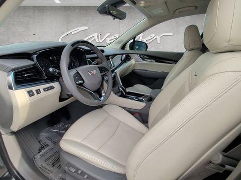Certified 2022 Cadillac XT6 Premium Luxury w/ Technology Package image 19