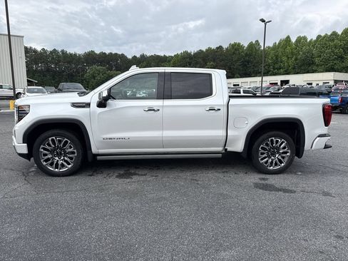 Used 2024 GMC Sierra 1500 Denali Ultimate AWD/4WD image 4