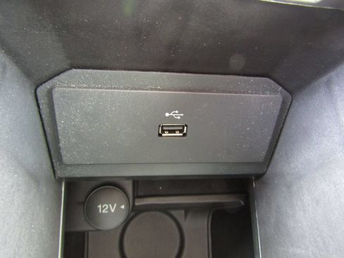 Used 2018 Ford C-MAX SE FWD image 21