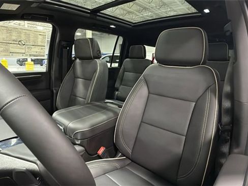 New 2026 Chevrolet Suburban Premier w/ Sun And Tow Package image 12