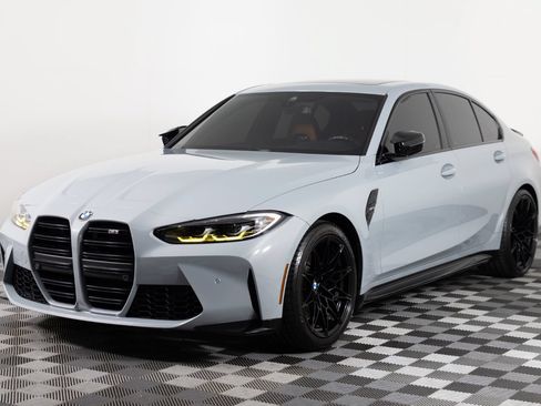 Used 2021 BMW M3 RWD image 2