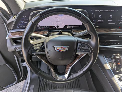 Used 2022 Cadillac Escalade ESV Sport Platinum AWD/4WD image 15