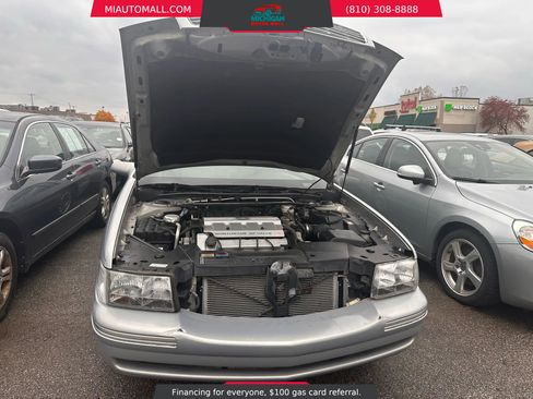 Used 1997 Cadillac De Ville Sedan w/ Comfort/Convenience Pkg image 6