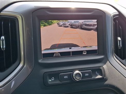 Certified 2025 GMC Sierra 2500 Pro w/ Convenience Package AWD/4WD image 17