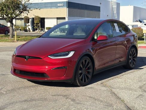 Used 2023 Tesla Model X Plaid image 8