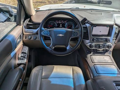 Used 2016 Chevrolet Suburban LTZ image 19