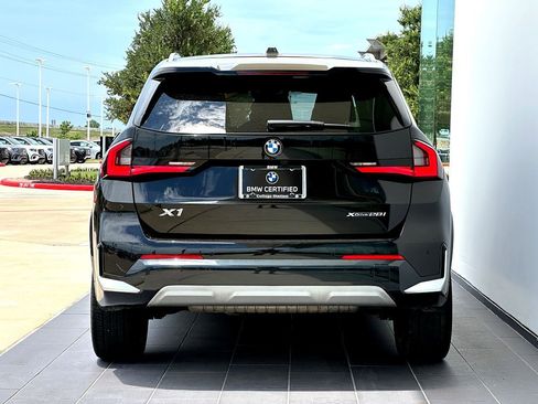 Certified 2023 BMW X1 xDrive28i w/ Convenience Package AWD/4WD image 6