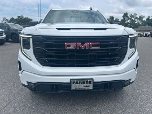 Used 2023 GMC Sierra 1500 Elevation w/ X31 Off-Road Package AWD/4WD image 7