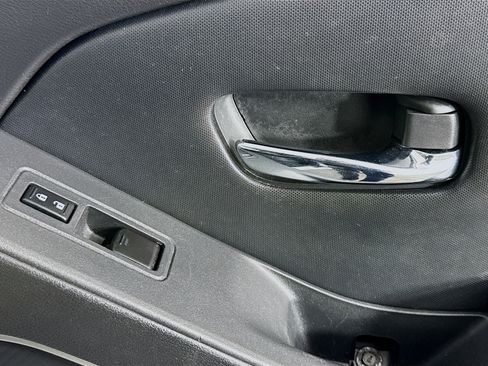 Used 2023 Nissan Frontier SV w/ SV Convenience Package image 30