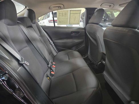 Used 2023 Toyota Corolla LE image 12
