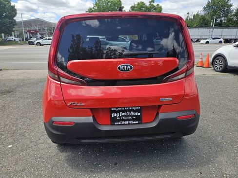 Used 2020 Kia Soul EX FWD image 4