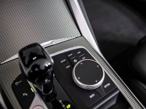 Used 2023 BMW M440i Convertible w/ Premium Package image 35