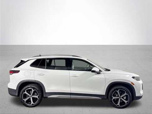 New 2026 Volkswagen Tiguan SE image 5