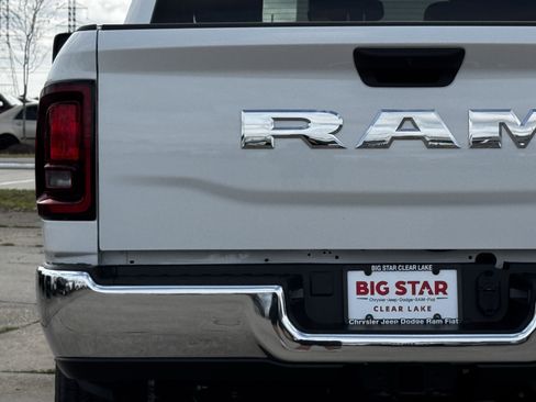 New 2026 RAM 2500 Tradesman w/ Chrome Appearance Group AWD/4WD image 11