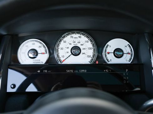 Used 2020 Rolls-Royce Wraith RWD image 13