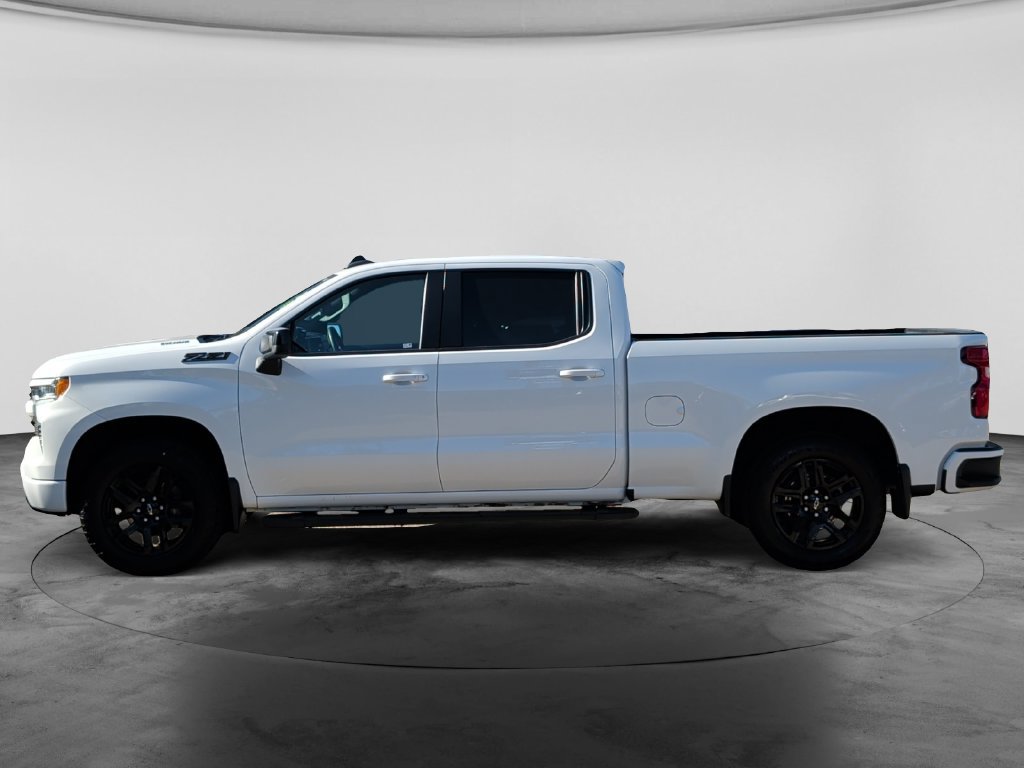 Used 2024 Chevrolet Silverado 1500 RST w/ Z71 Off-Road Package AWD/4WD image 4