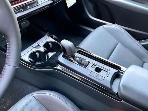 New 2026 Toyota Prius Plug-In Hybrid FWD image 7