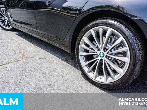 Used 2022 BMW 530i xDrive w/ Convenience Package image 16