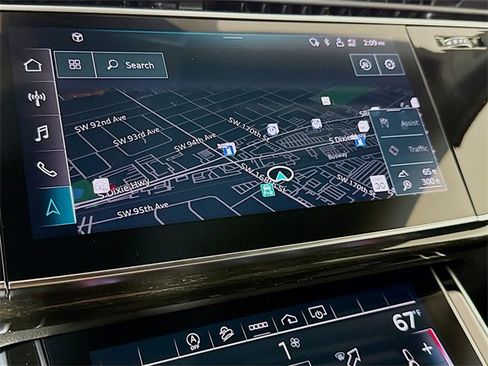 Used 2023 Audi Q7 3.0T Premium Plus image 16