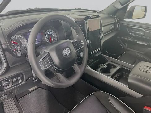Used 2025 RAM 1500 Laramie AWD/4WD image 10