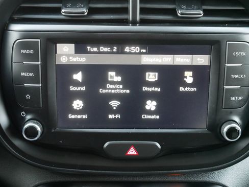 Certified 2024 Kia Soul LX w/ Option Group 015 image 30