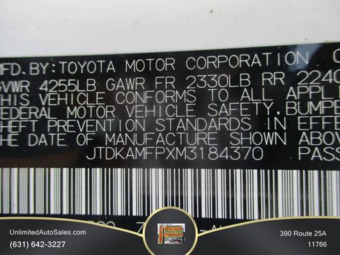 Used 2021 Toyota Prius Prime LE FWD image 16