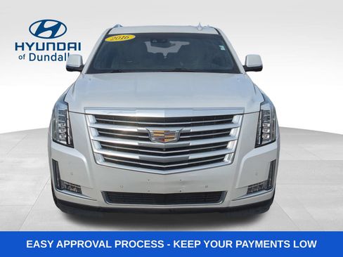 Used 2016 Cadillac Escalade ESV Platinum AWD/4WD image 12