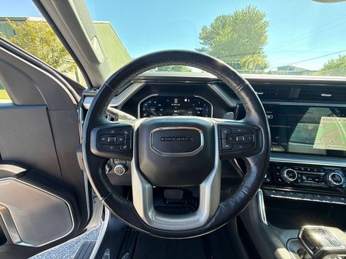 Used 2022 GMC Sierra 1500 Denali AWD/4WD image 19