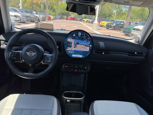 Used 2025 MINI Cooper S FWD image 28