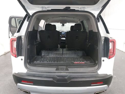 Used 2023 GMC Acadia SLE w/ Driver Convenience Package image 14