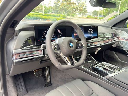 New 2026 BMW 760i xDrive AWD/4WD image 11