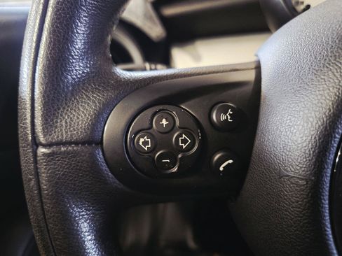 Used 2013 MINI Cooper Clubman FWD image 29