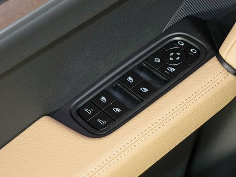 New 2026 Porsche Cayenne AWD/4WD image 16