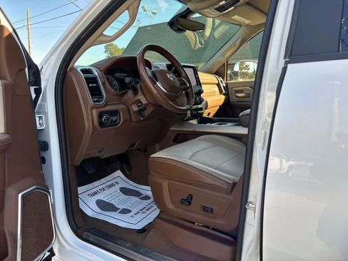 Used 2022 RAM 2500 Laramie w/ Rambox Utility Group AWD/4WD image 18