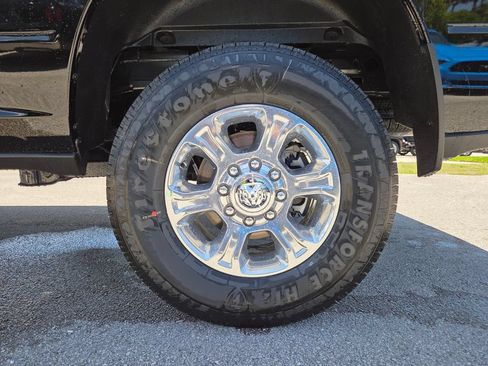 New 2026 RAM 2500 Big Horn AWD/4WD image 7
