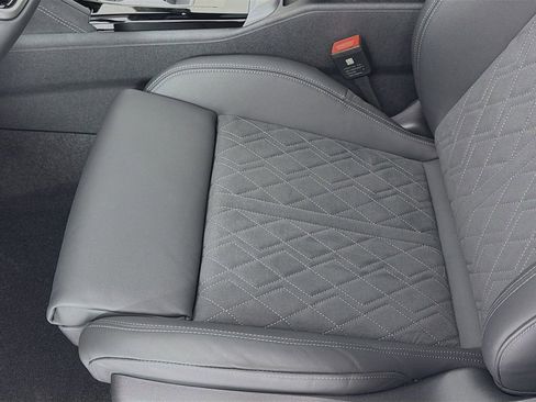 New 2025 Audi SQ5 Premium Plus image 19