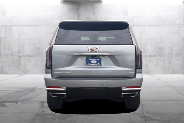 Used 2026 Cadillac Escalade Luxury w/ LPO, Floor Liner Package AWD/4WD image 6