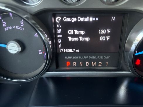 Used 2012 Ford F250 Lariat w/ Lariat Interior Pkg AWD/4WD image 16